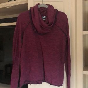 Loose neck light weight long sleeve shirt